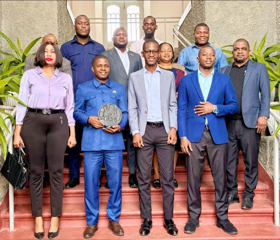 Delegação da Juventude Parlamentar fiscaliza implementação de políticas públicas em Quelimane