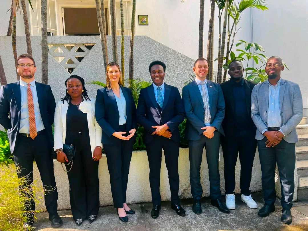 ANAMOLA reúne-se com Alta Comissária Britânica para abordar situação de Moçambique